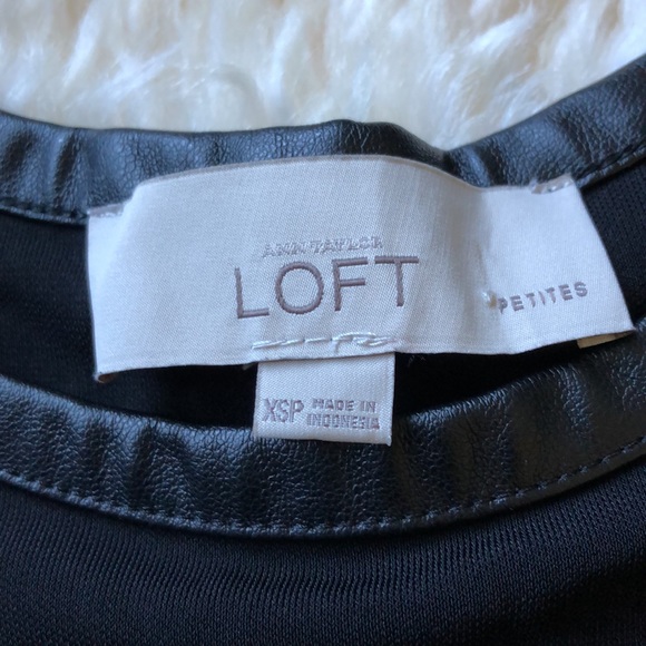 LOFT by ANN TAYLOR PETITES tops size XSP - Picture 10 of 11